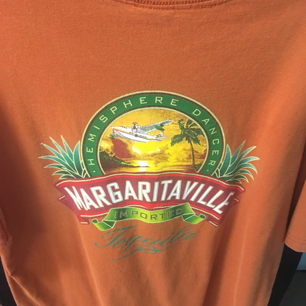 Logo Tee